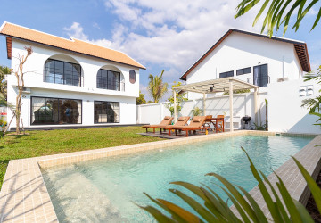 4 Bedroom Villa For Rent - Svay Dangkum, Siem Reap thumbnail