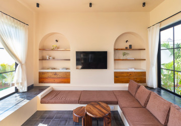 4 Bedroom Villa For Rent - Svay Dangkum, Siem Reap thumbnail