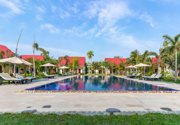 18 Room Boutique Hotel For Rent - Svay Dangkum, Siem Reap thumbnail