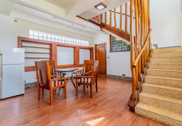 Duplex 2 Bedroom Serviced Apartment For Rent - BKK 2, Phnom Penh thumbnail