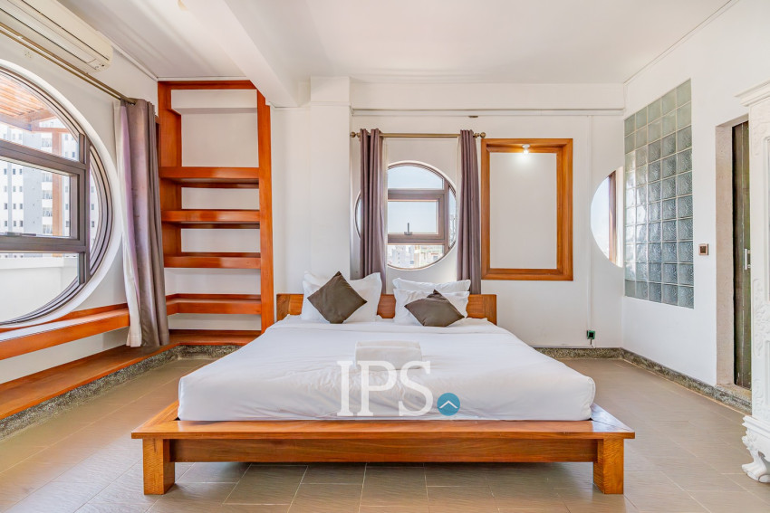 Duplex 2 Bedroom Serviced Apartment For Rent - BKK 2, Phnom Penh