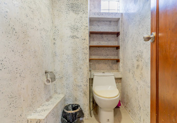 Duplex 2 Bedroom Serviced Apartment For Rent - BKK 2, Phnom Penh thumbnail