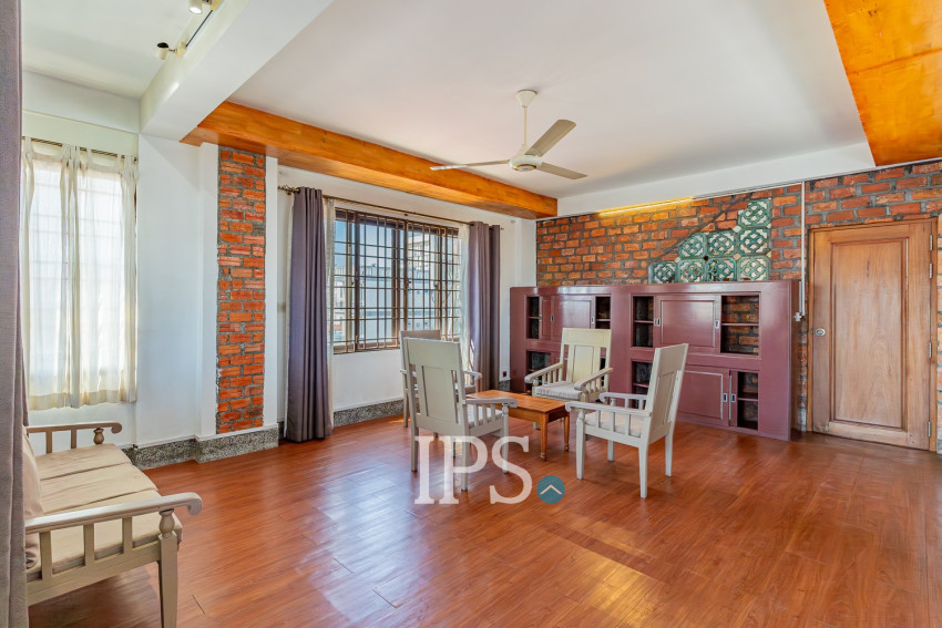 Duplex 2 Bedroom Serviced Apartment For Rent - BKK 2, Phnom Penh