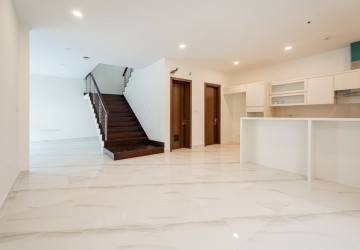 4 Bedroom Villa For Rent - Boeung Kak 1, Srah Chork, Phnom Penh thumbnail