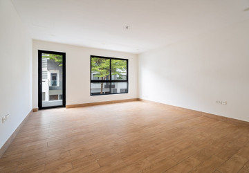 4 Bedroom Villa For Rent - Boeung Kak 1, Srah Chork, Phnom Penh thumbnail