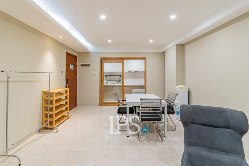 1 Bedroom Serviced Apartment For Rent - Tonle Bassac, Phnom Penh