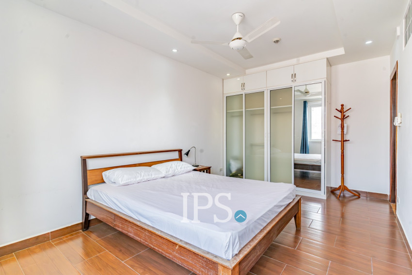 2 Bedroom Serviced Apartment For Rent - Beoung Prolit, Phnom Penh