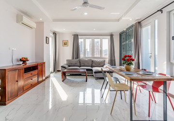 2 Bedroom Serviced Apartment For Rent - Beoung Prolit, Phnom Penh thumbnail