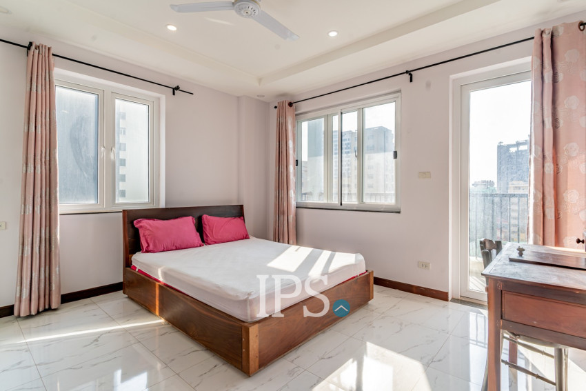 2 Bedroom Serviced Apartment For Rent - Beoung Prolit, Phnom Penh