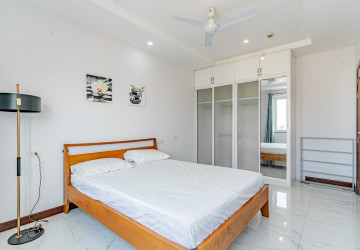 2 Bedroom Serviced Apartment For Rent - Beoung Prolit, Phnom Penh thumbnail
