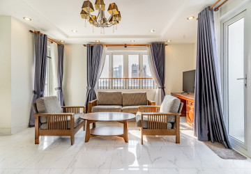 3 Bedroom Serviced Apartment For Rent - Beoung Prolit, Phnom Penh thumbnail