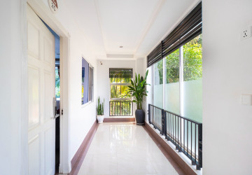 1 Bedroom Apartment For Rent - Sala Kamreuk, Siem Reap thumbnail