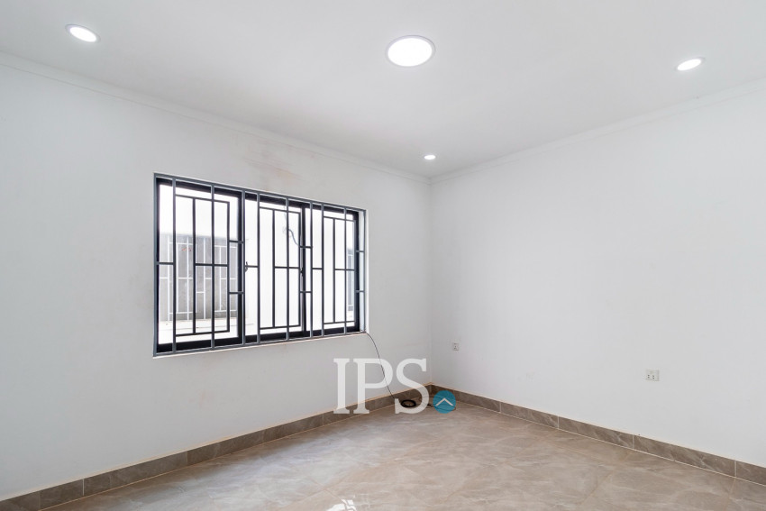 4 Bedroom House For Rent - Svay Dangkum, Siem Reap