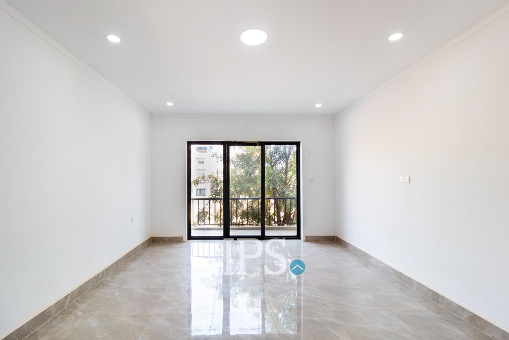 4 Bedroom House For Rent - Svay Dangkum, Siem Reap - Image 5