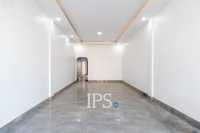 4 Bedroom House For Rent - Svay Dangkum, Siem Reap