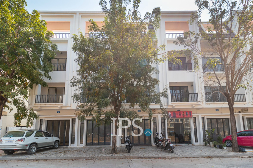 4 Bedroom House For Rent - Svay Dangkum, Siem Reap