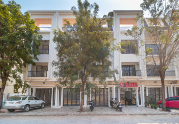 4 Bedroom House For Rent - Svay Dangkum, Siem Reap thumbnail