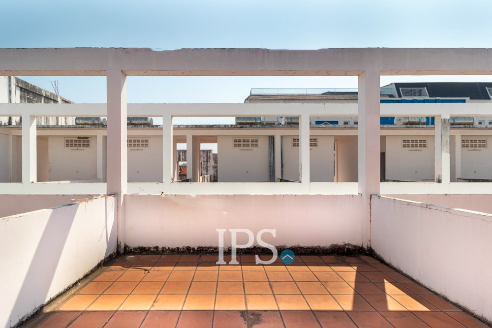 4 Bedroom House For Rent - Svay Dangkum, Siem Reap - Image 15