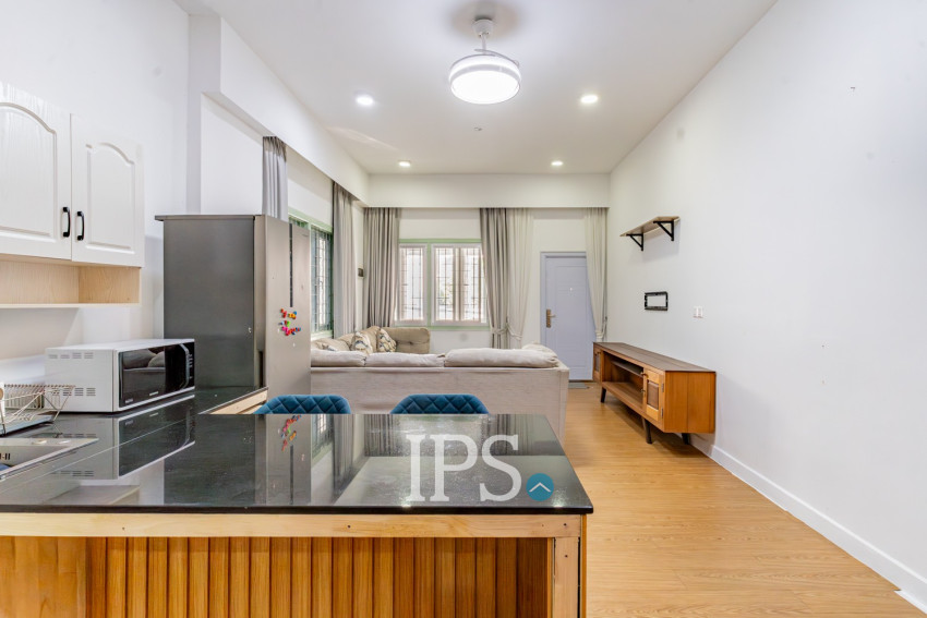 Renovated 2 Bedroom Apartment For Rent - Beoung Prolit, Phnom Penh
