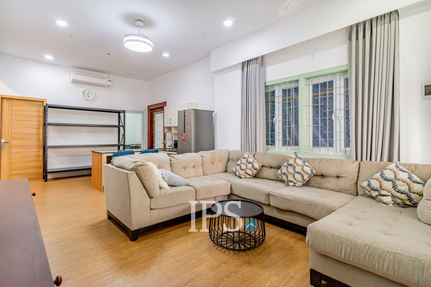Renovated 2 Bedroom Apartment For Rent - Beoung Prolit, Phnom Penh