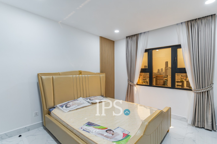 3 Bedroom Serviced Apartment For Rent - Boeung Kak 2, Phnom Penh
