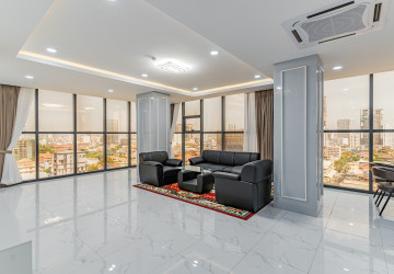 3 Bedroom Serviced Apartment For Rent - Boeung Kak 2, Phnom Penh thumbnail