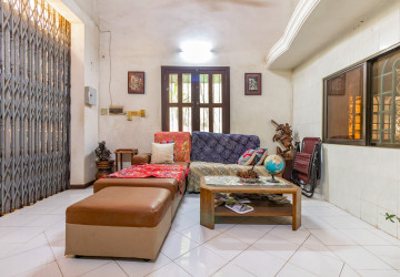 5 Bedroom House For Sale - Svay Dangkum, Siem Reap thumbnail