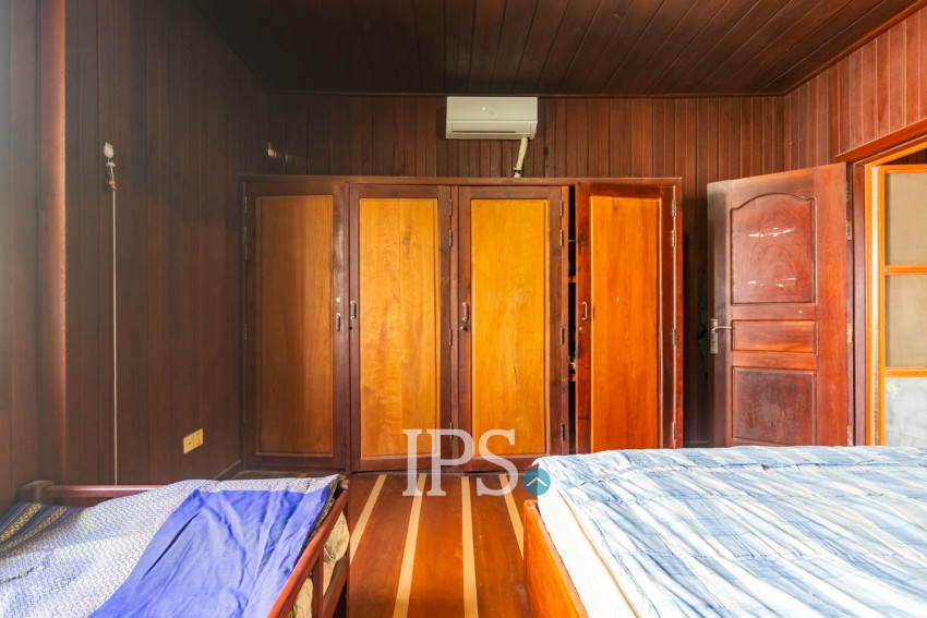 5 Bedroom House For Sale - Svay Dangkum, Siem Reap