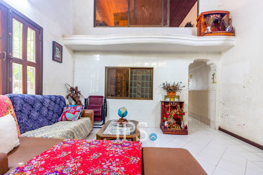 5 Bedroom House For Sale - Svay Dangkum, Siem Reap