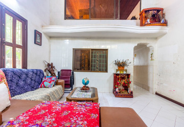 5 Bedroom House For Sale - Svay Dangkum, Siem Reap thumbnail