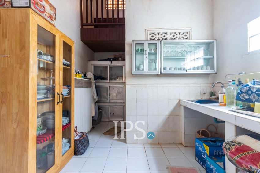 5 Bedroom House For Sale - Svay Dangkum, Siem Reap