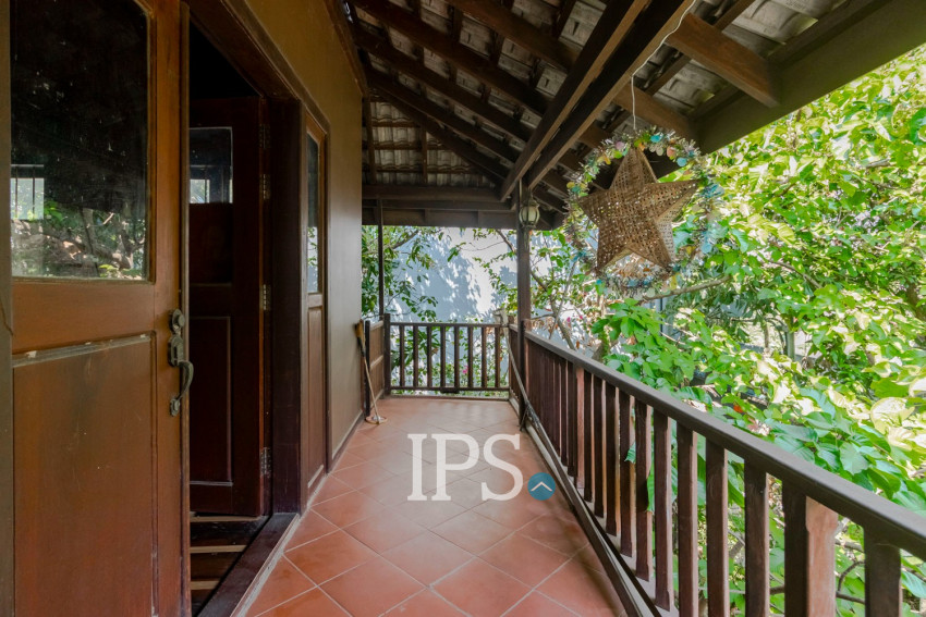 5 Bedroom House For Sale - Svay Dangkum, Siem Reap