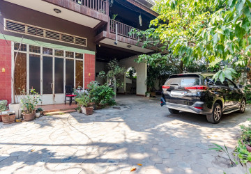 5 Bedroom House For Sale - Svay Dangkum, Siem Reap thumbnail