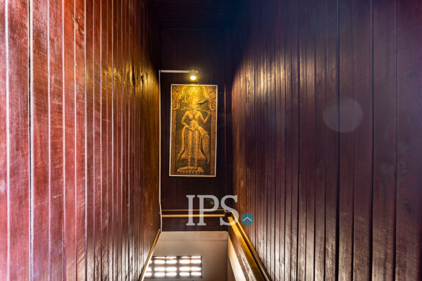 5 Bedroom House For Sale - Svay Dangkum, Siem Reap