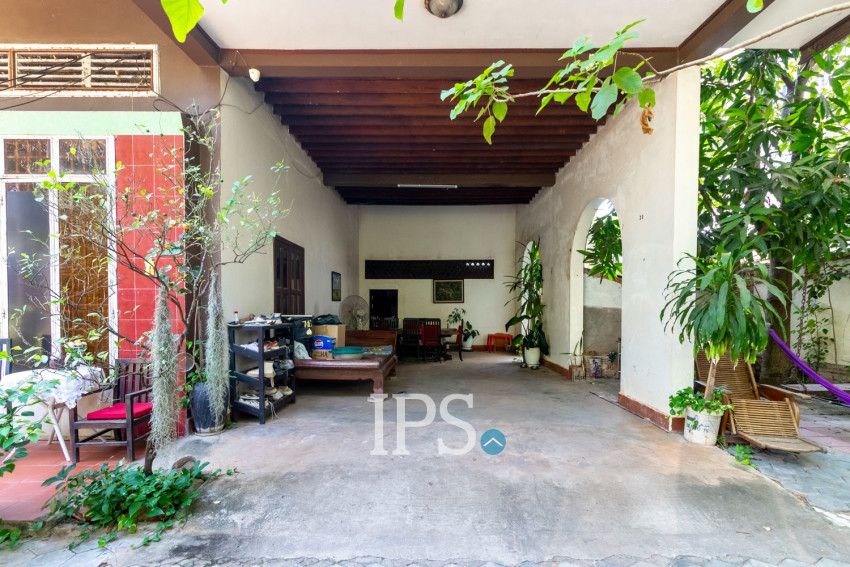 5 Bedroom House For Sale - Svay Dangkum, Siem Reap