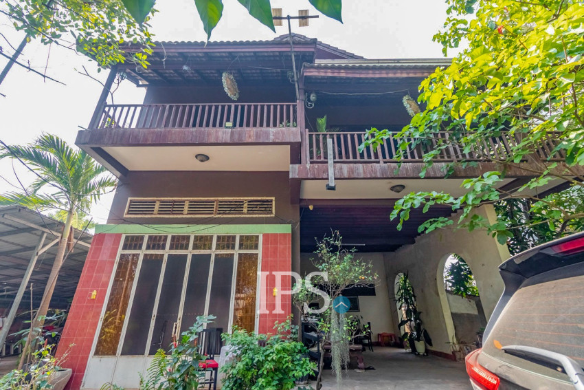 5 Bedroom House For Sale - Svay Dangkum, Siem Reap