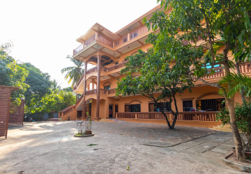 1 Bedroom Apartment For Rent - Svay Dangkum, Siem Reap thumbnail
