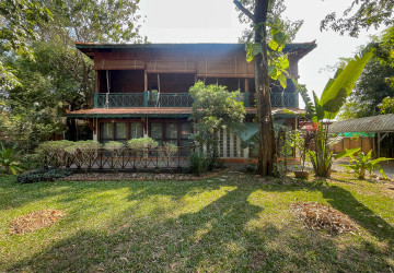 3 Bedroom Compound Wooden House For Rent - Sala Kamreuk, Siem Reap thumbnail