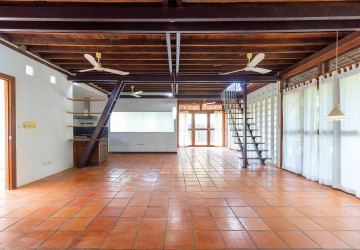 3 Bedroom Compound Wooden House For Rent - Sala Kamreuk, Siem Reap thumbnail