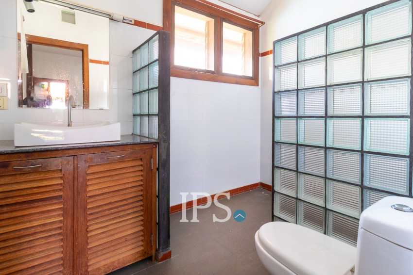 3 Bedroom Compound Wooden House For Rent - Sala Kamreuk, Siem Reap