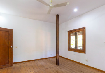 3 Bedroom Compound Wooden House For Rent - Sala Kamreuk, Siem Reap thumbnail