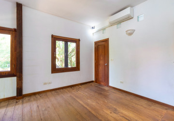 3 Bedroom Compound Wooden House For Rent - Sala Kamreuk, Siem Reap thumbnail