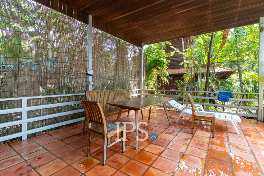 3 Bedroom Compound Wooden House For Rent - Sala Kamreuk, Siem Reap