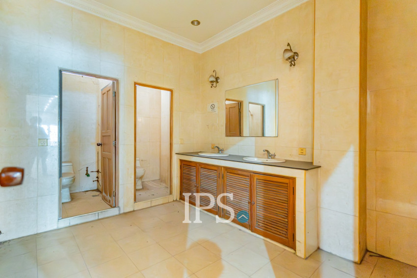 4 Storey Double Shophouse For Rent - Sangkat Olympic, Phnom Penh