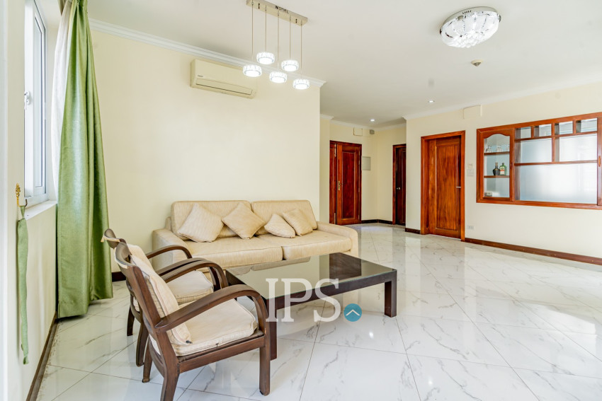 3 Bedroom Serviced Apartment For Rent - Beoung Prolit, Phnom Penh