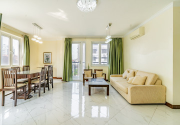 3 Bedroom Serviced Apartment For Rent - Beoung Prolit, Phnom Penh thumbnail