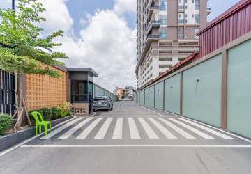 1 Bedroom Condo For Rent - L Tower, Beoung Tumpun 2,  Phnom Penh thumbnail