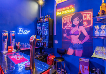 Restaurant and Bar Business For Sale - Phsar Kandal 1, Phnom Penh thumbnail