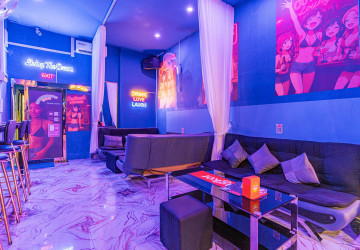 Restaurant and Bar Business For Sale - Phsar Kandal 1, Phnom Penh thumbnail