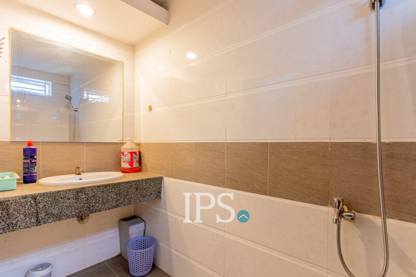 5 Bedroom Twin Villa For Sale - Borey Peng Huoth The Star Platinum, Nirouth, Phnom Penh